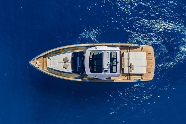 Pardo 43 su The YachtBook